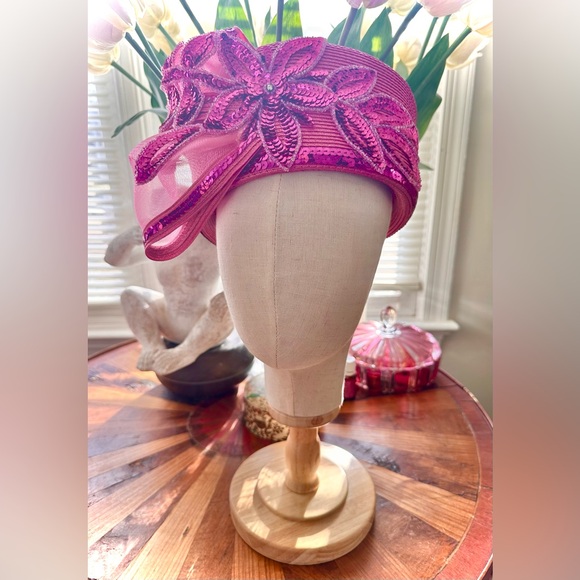 Mr. Hi’s Classic Chic Pink Sequin Pillbox Hat with tulle sequin embellishments